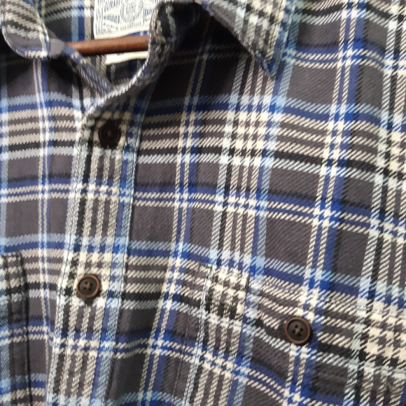Lucky Brand Flannel Button Down Shirt Men Size L Gray Blue Plaid Western Casual - Picture 2 of 4